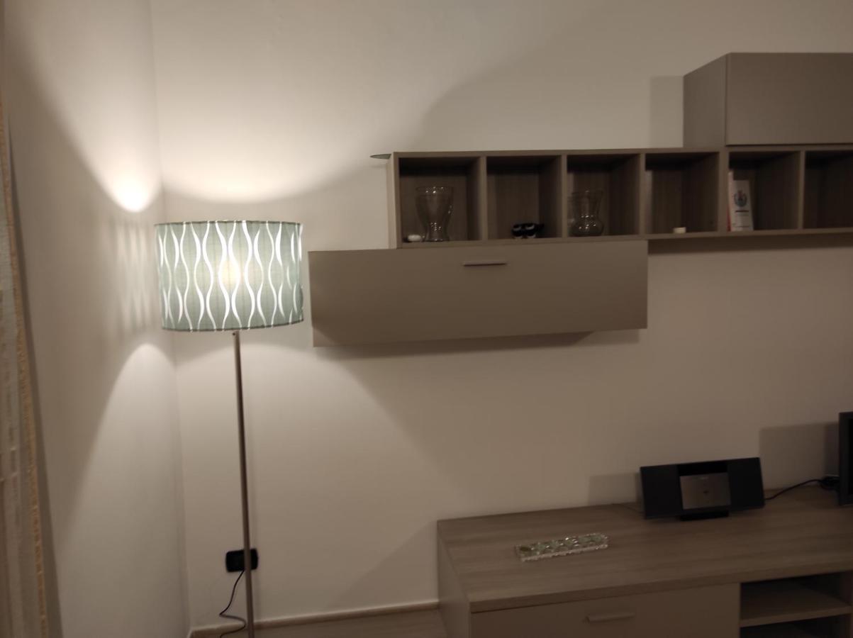 Appartamento Con Terrazzo A Горгонцола Экстерьер фото
